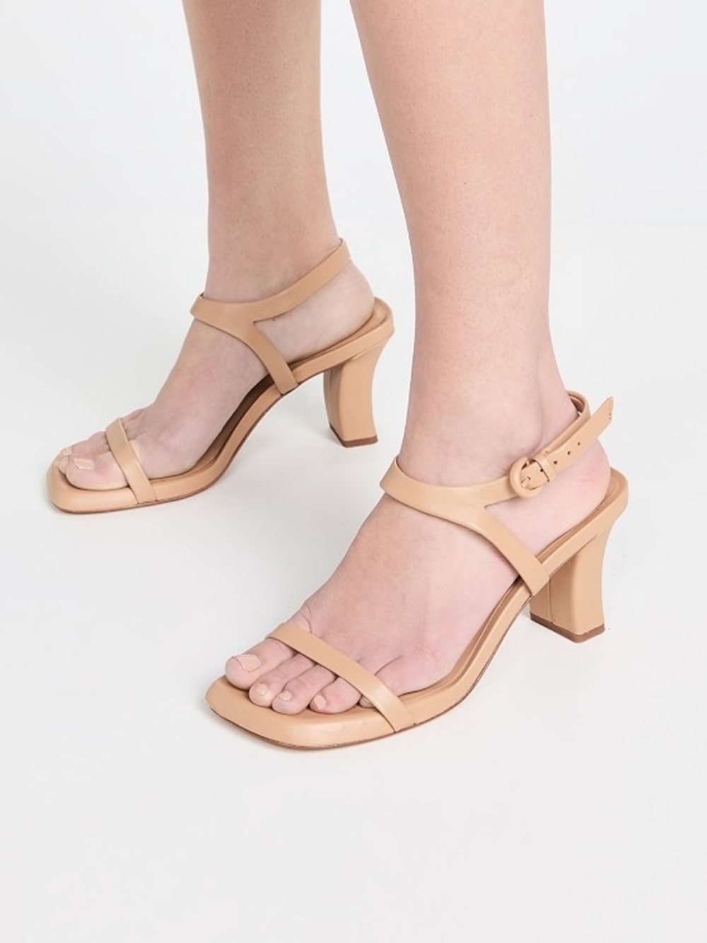 VINCE Luella Sandals in Blonde Nude Size 7.5